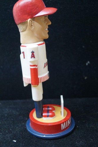 MIKE TROUT # 27 LA LOS ANGELES ANGELS CHRISTMAS X'MAS NUTCRACKER GIVEAWAY - Bild 2 von 11