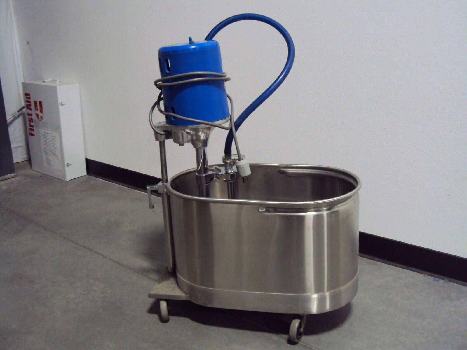 Local Pick Up Whitehall 90 Mobile Stationary Sports Athletic Whirlpool