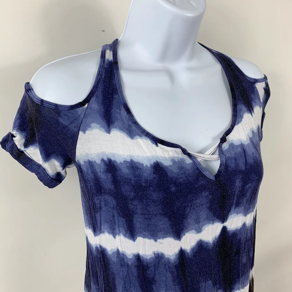 Camisa Rock & Republic para mujer talla XS manga corta cuello en V hombro frío tie dye Foto 2 de 4