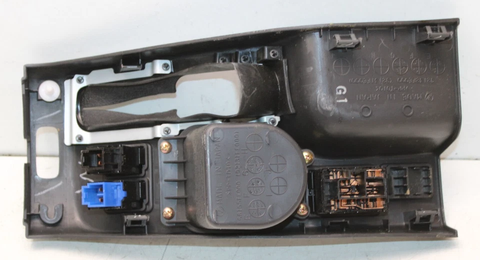 SUBARU IMPREZA 2002-04 CONSOLA CENTRAL BISEL MOLDURA PORTAVASOS OEM 92131FE050OE Foto 4 de 4