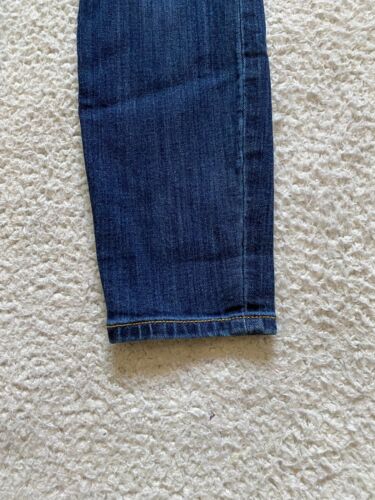 Pantalones de mezclilla recortados Gap para mujer azules talla 27 (29 x 26) - Imagen 2 de 10