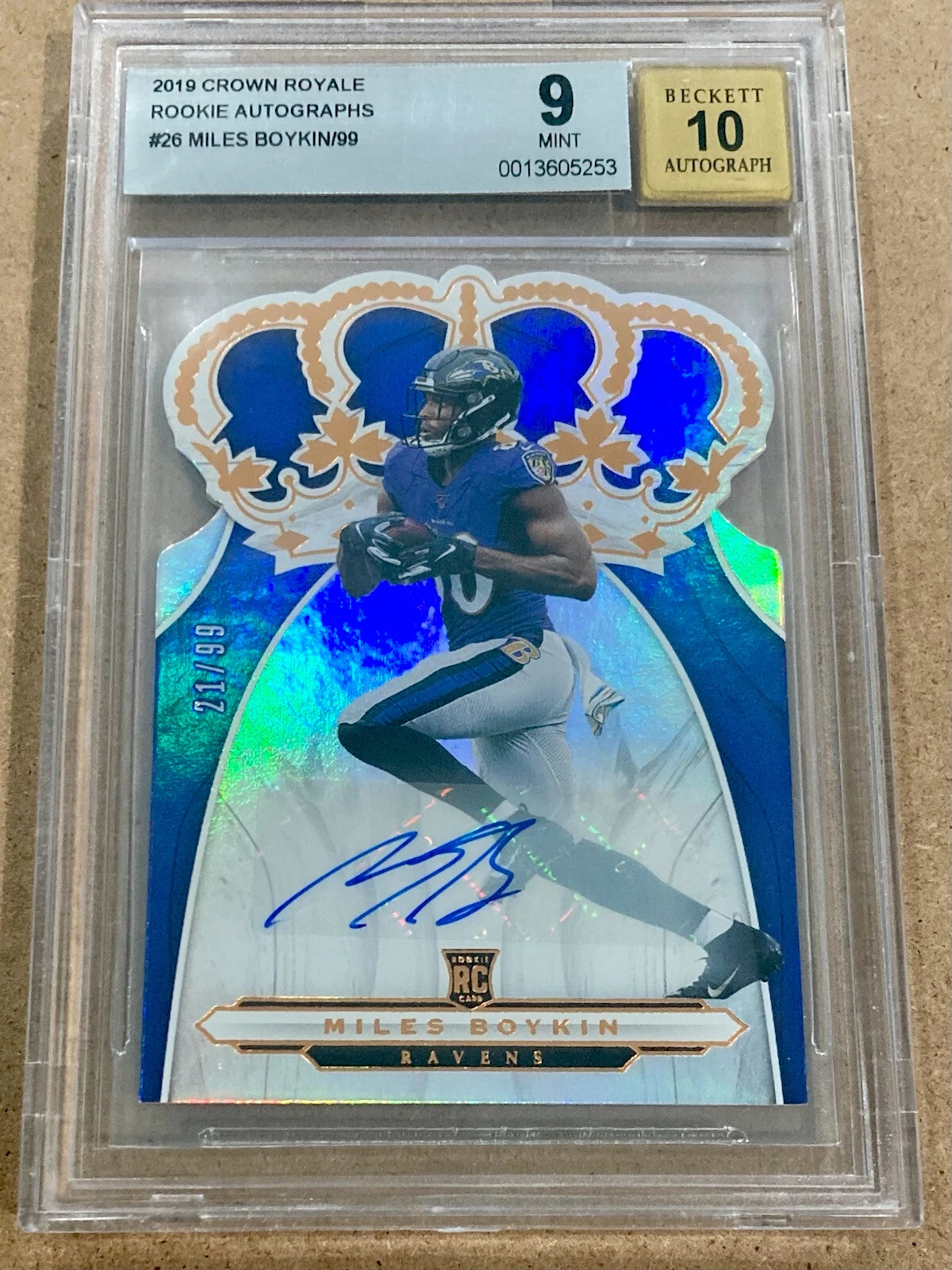 Miles Boykin Panini Chronicles Crown Royale #CR26 Autograph-Red