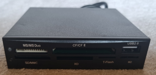 Internal USB Card Reader (Internal motherboard connection) - Afbeelding 2 van 4