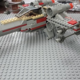LEGO Star Wars X-Wing Fighter 7140 Complete Set with R2-D2 & Luke Skywalker