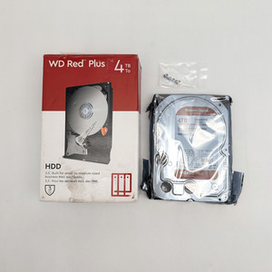 Western Digital Red Plus 4TB 3.5" NAS SATA Internal HDD (WD40EFPX-SPC6CN0)