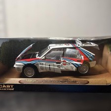 Lancia Delta HF Integrale Evo 2 Martini Rally #1 1/18 Model Car