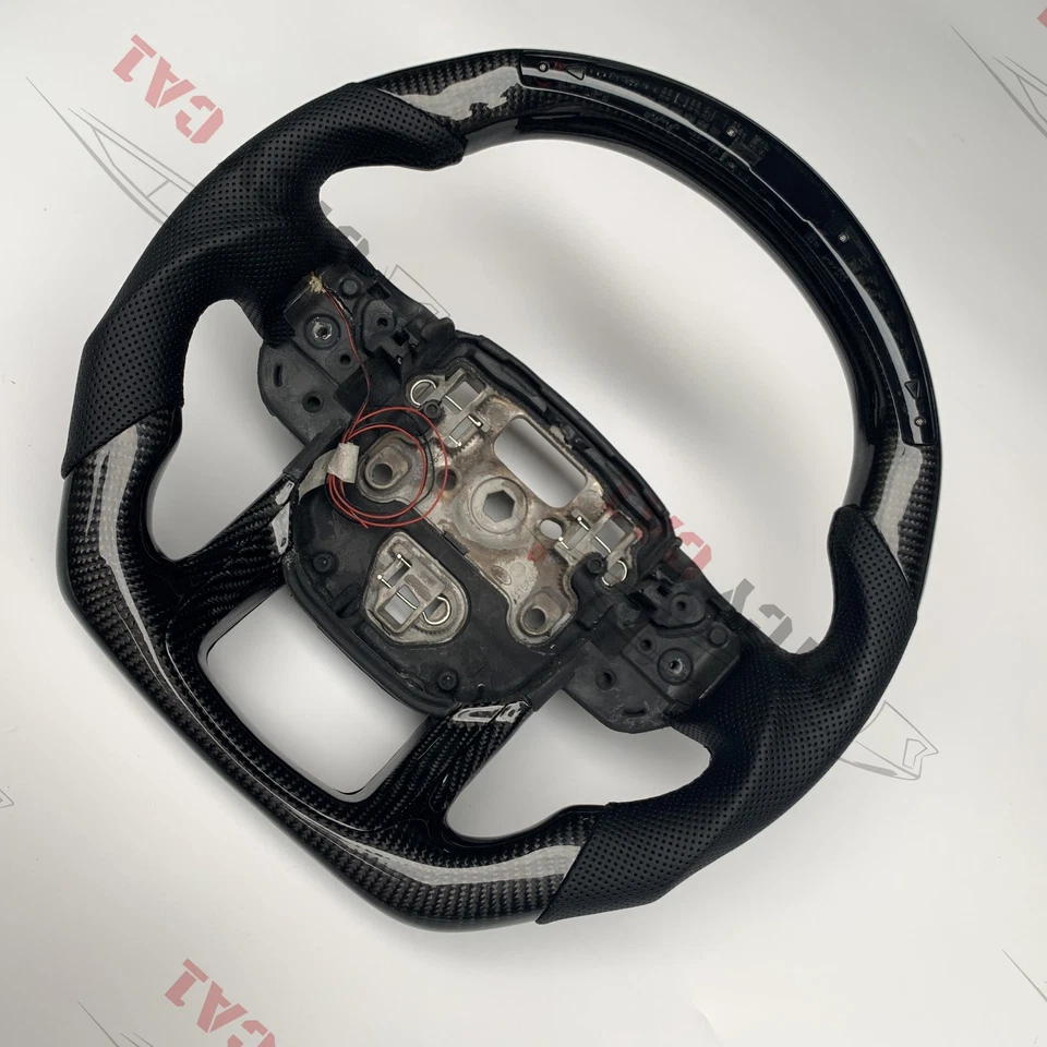 Custom Carbon Fiber Steering Wheel for Land Rover Range Rover Sport 2014-2020 - Изображение 4 из 4