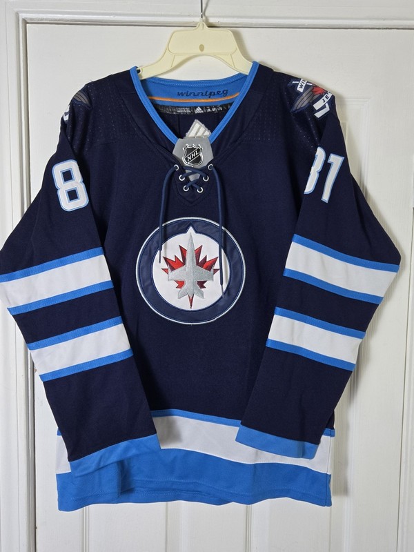 Adidas Winnipeg Jets Kyle Conner NHL Hockey Jersey Youth Size L/ XL
