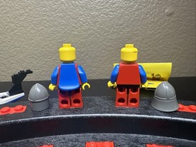 Vintage Lego 6017 - Castle - King's Oarsmen - 100% Complete with Instructions A3