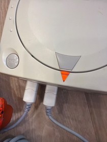 Sega Dreamcast Console Bundle With 2 Controllers VMU & Nyko Expansion TESTED