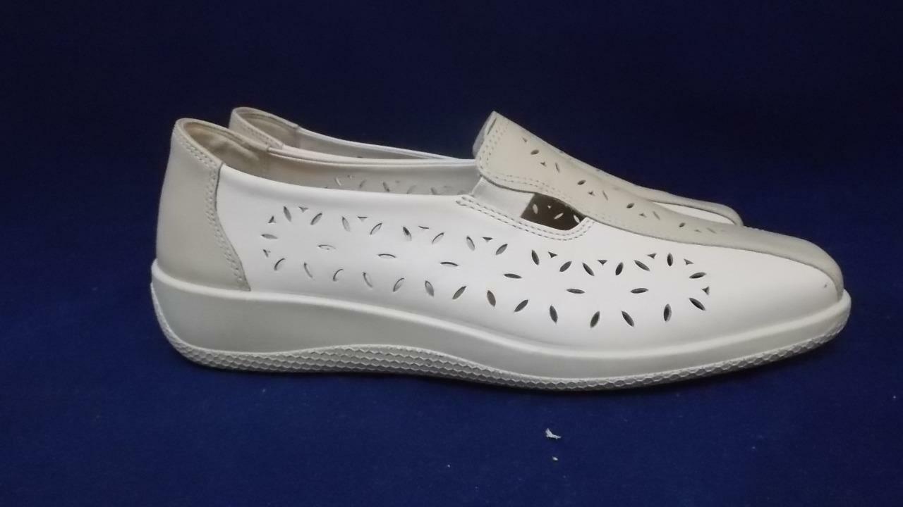 Picture 1 of 4