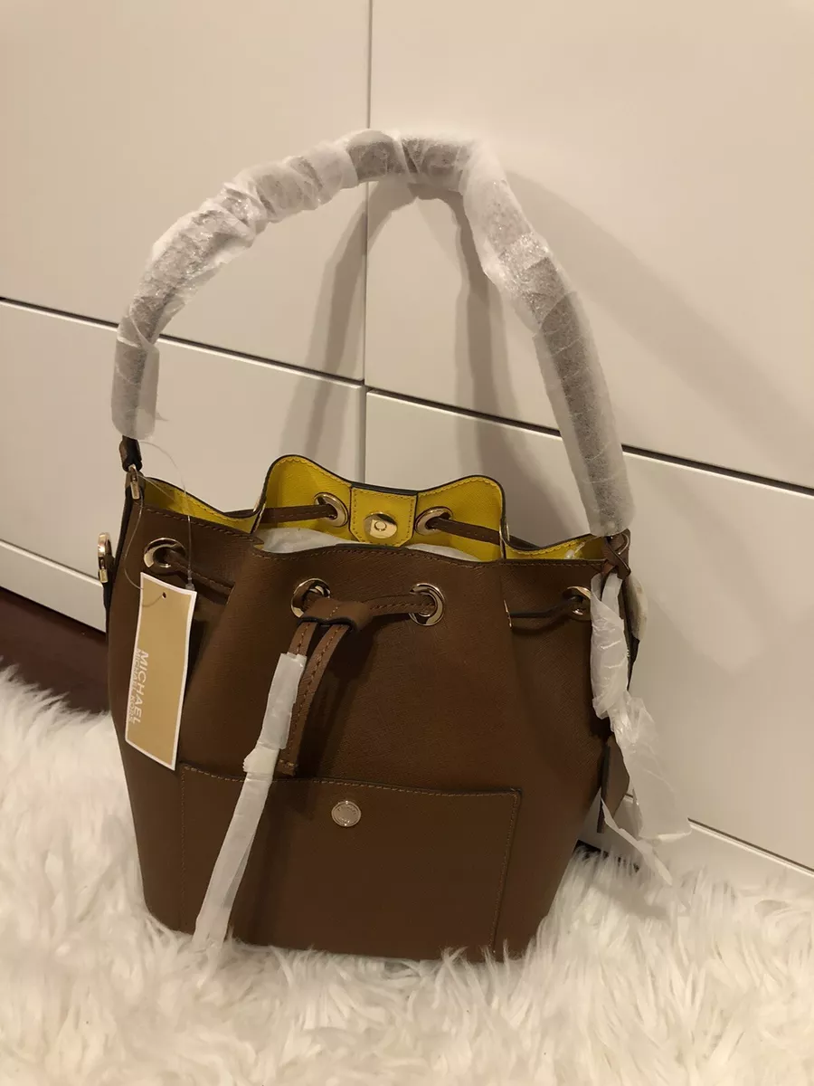 MICHAEL KORS GREENWICH Medium Boho Bucket Bag