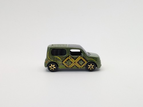 Matchbox - Nissan Cube Metro Rides 2012 kombinierbar Porto
