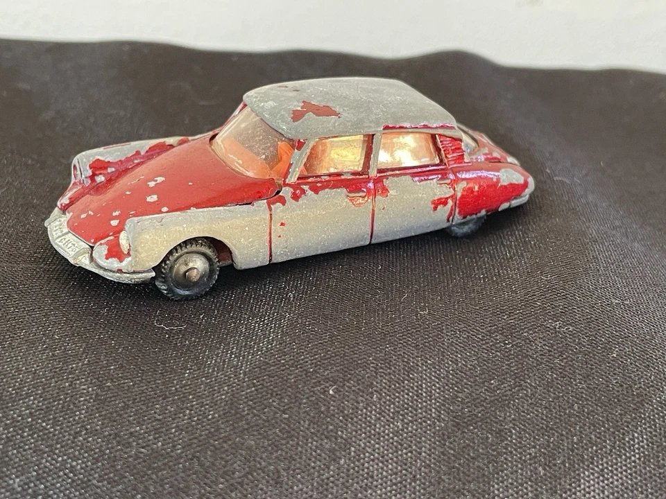 Majorette - Voiture Citroën DS 21 Rail Route N*13 - Jouet Ancien - Photo 2/4
