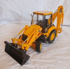 Britains Farm Vehicles 1:32 JCB 3CX Back Hoe Unboxed