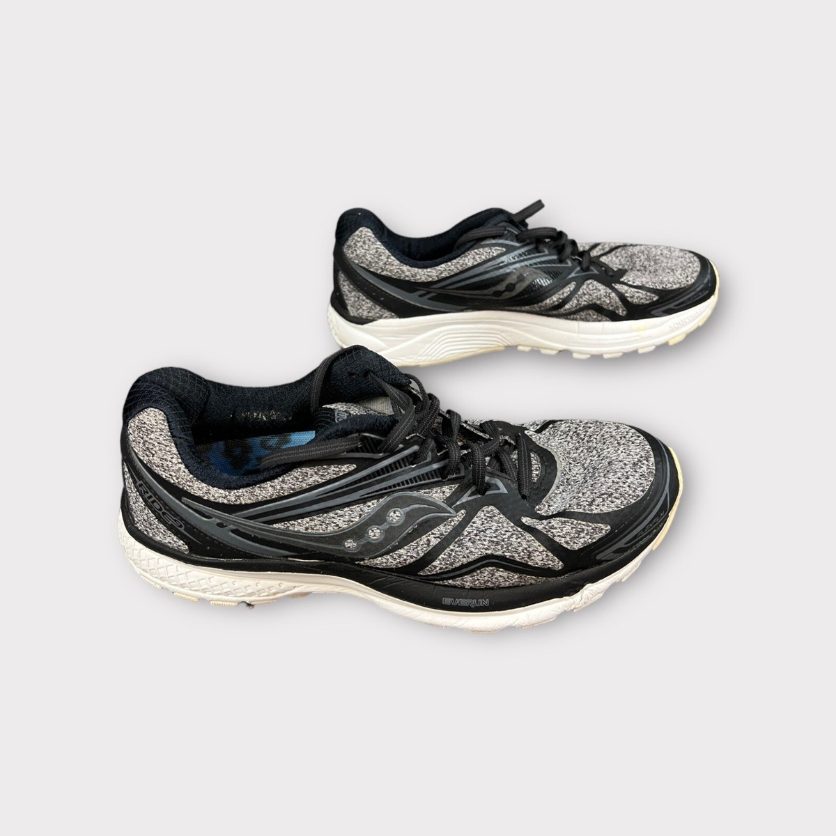 Saucony Sz 9 men’s Everrun sneakers running shoes. Women 10.5 Saucony Saucony Guide 10 EverRun womans Running Shoes  main image 3