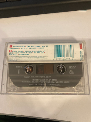Never Let Me Down［カセット］ DAVID BOWIE Never Let Me Down JAPAN CASSETTE ZR28-1439 PS w/flap