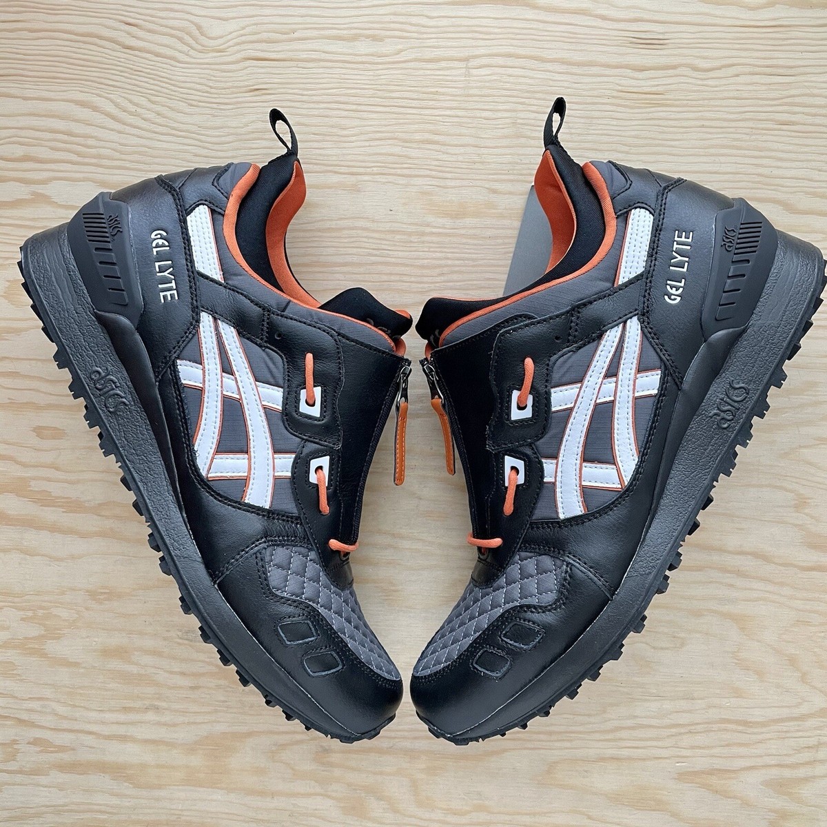 Asics Gel Lyte MT ZIP Sz 10.5 (Black/Orange) 1191A143-001 Bomber