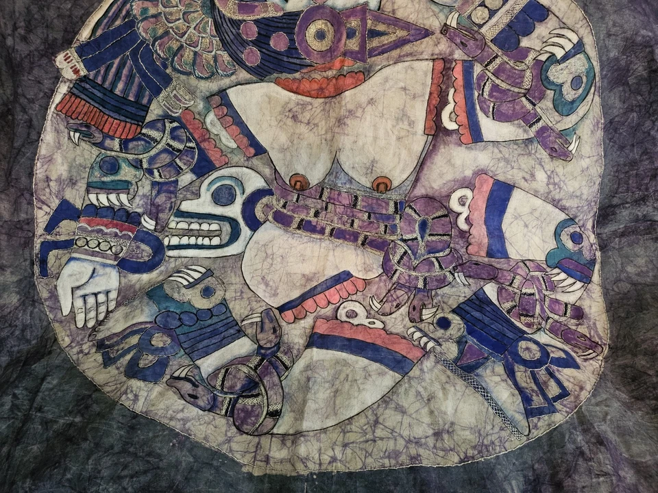 Edredón colgante de pared Xipe púrpura negro brillo mítico Foto 2 de 4