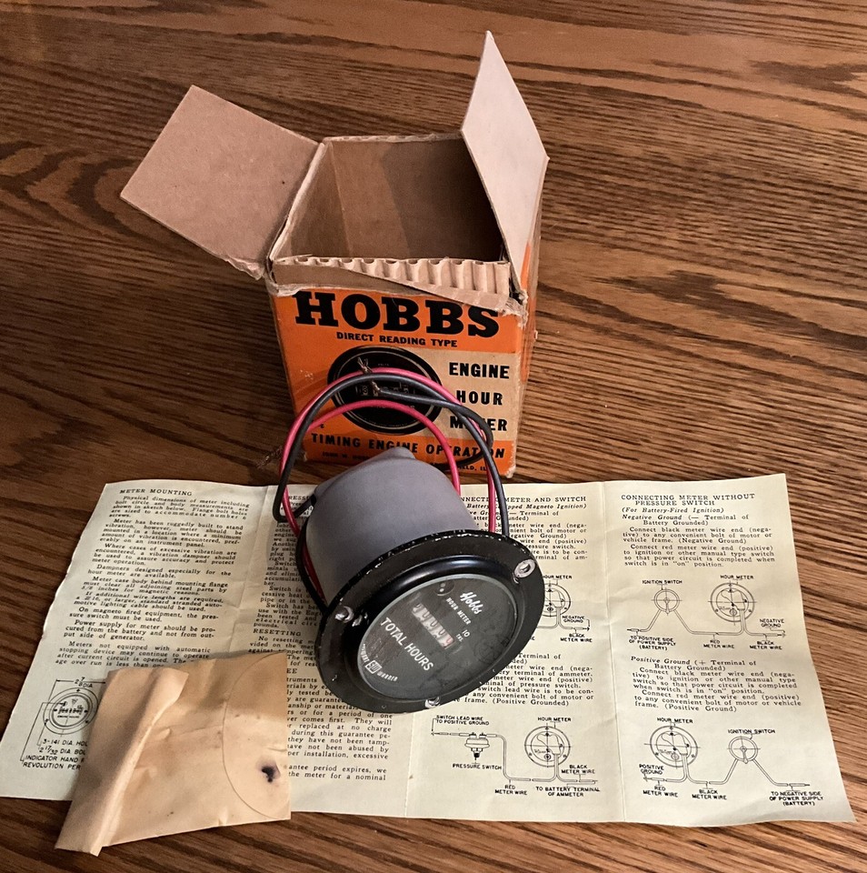 Vintage Stewart Warner HOBBS ENGINE HOUR METER Pressure Switch In BOX