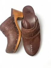 UGG Australia Leather Vivica Clogs with Wooden Outsoles in Women s Size 7 EUC