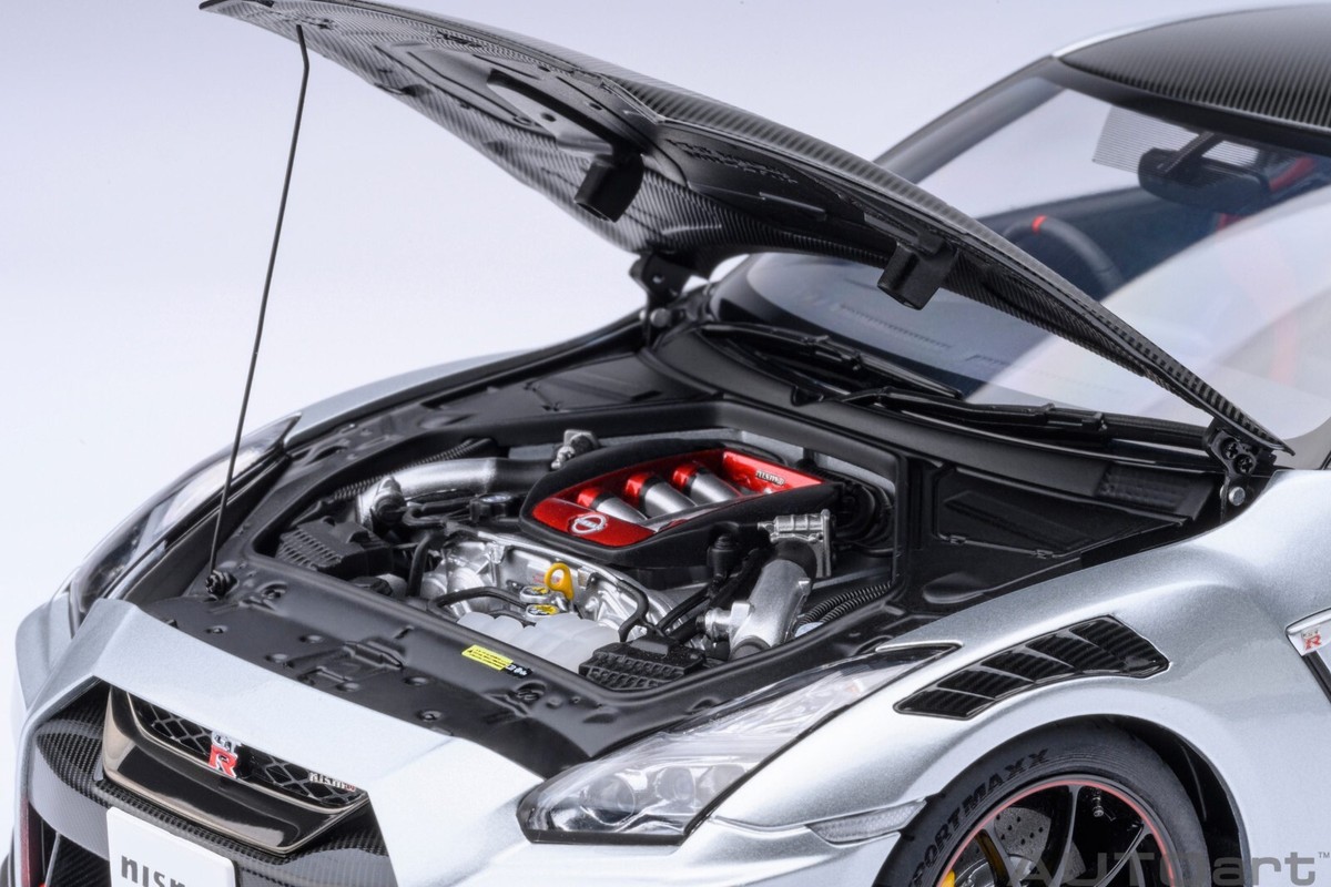 AUTOart NISSAN GT-R R35 NISMO 2022 SPECIAL EDITION 1/18 SILVER