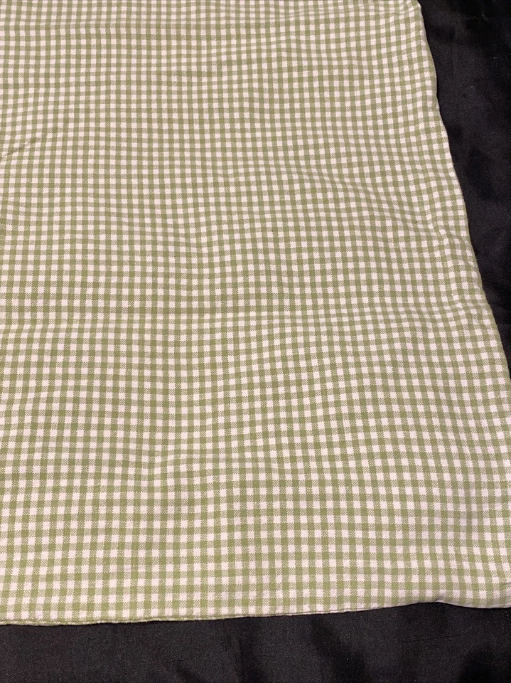 Pottery Barn Kids Sabrina Green and White Gingham Basket Liner 23X29 Drawstring - Image 4 of 4