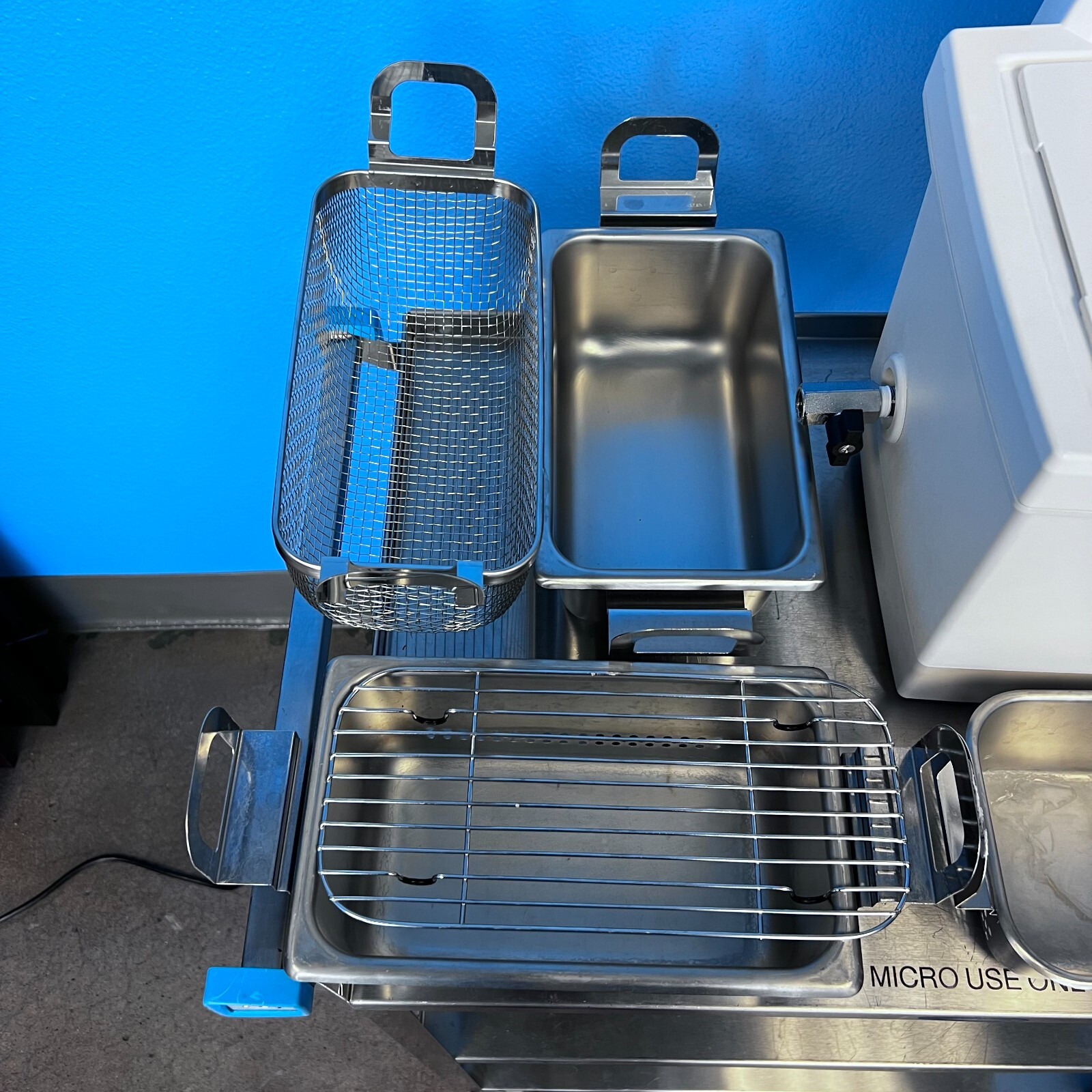 Branson Emerson Bransonic CPX3800H Ultrasonic Cleaner Bath w/BONUS