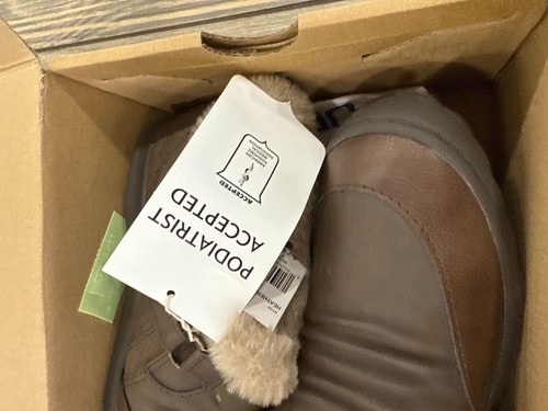 JBU Heather Womens Size 7 Brown Faux Fur Lined Slip-On Shoes With Box - Picture 4 of 10