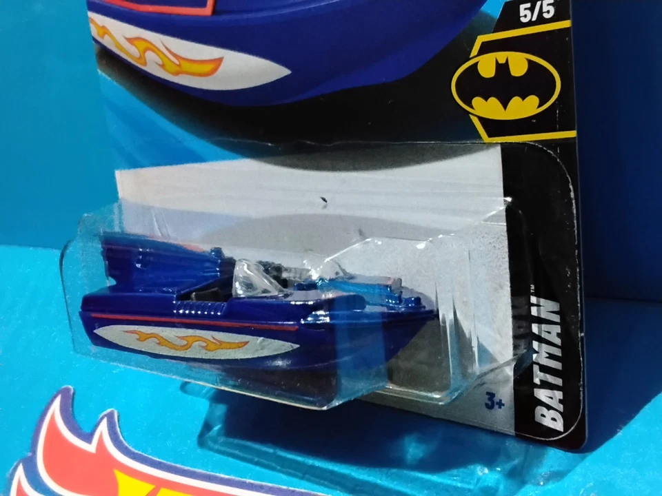 2025 HOT WHEELS NEW MODEL 1966 BAT BOAT BATMAN #232 BLUE 5/5 DC COMICS CLASSIC - Image 4 of 4