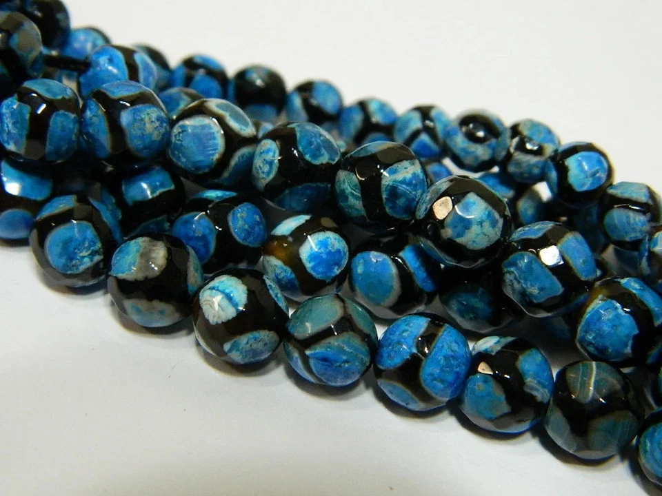 Cuentas de oración redondas facetadas tibetanas DZI Mala de 8 mm - ágata azul y negra facetadas Foto 3 de 4
