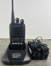 WORKING Kenwood NEXEDGE NX320-K5 UHF Portable Radio w/Battery/Charger KSC-25L