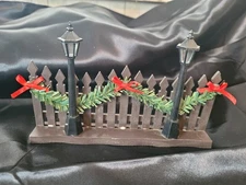 Tiny Treasures Fence & Lamps Holiday Christmas Village Accessory
