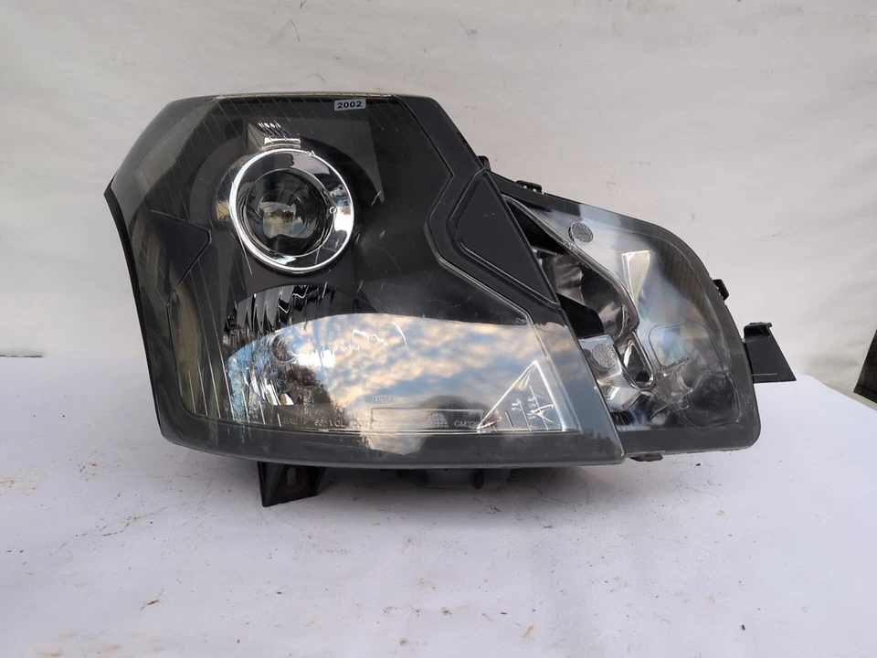 2003 to 2007 Cadillac CTS Right Passenger RH Halogen Headlight OEM - Image 2 of 4