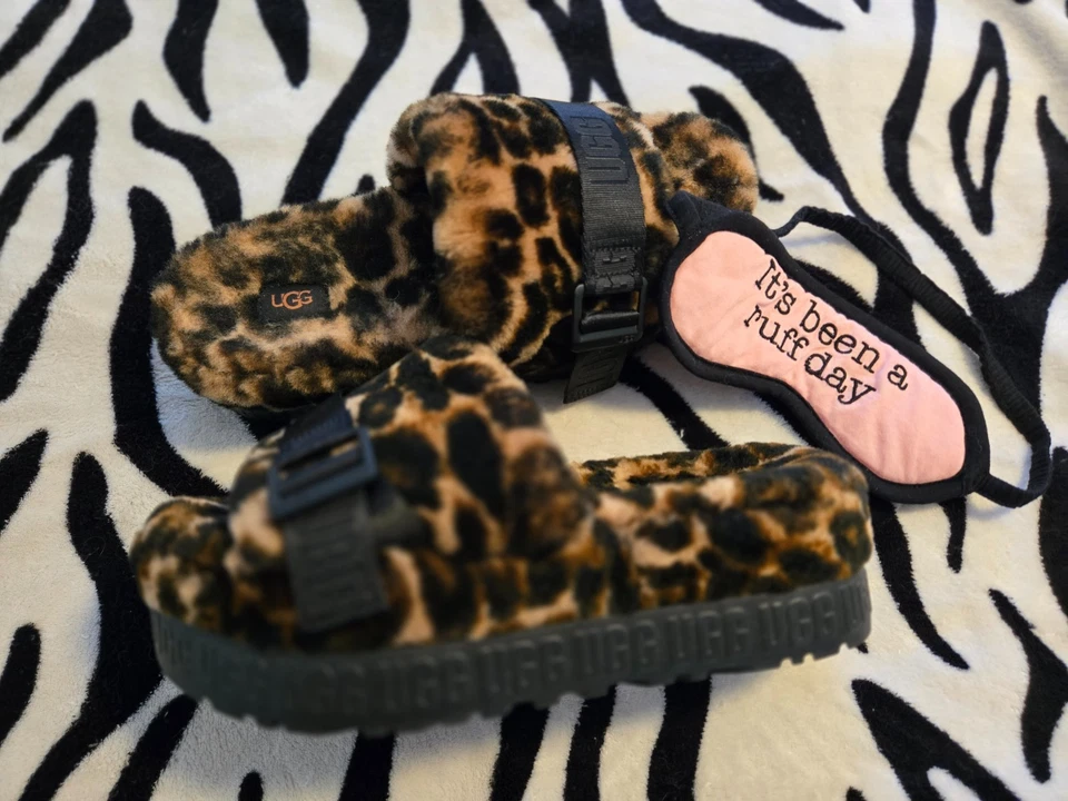 Zapatilla/sandalias/tobogán UGG Fluffita Panther/Animal/Leopardo/Guepardo Foto 4 de 4