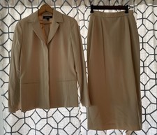 Vtg Emanuel Ungaro Womans Beige 2 pc Suit Skirt/2  Jacket 4/38 Read 