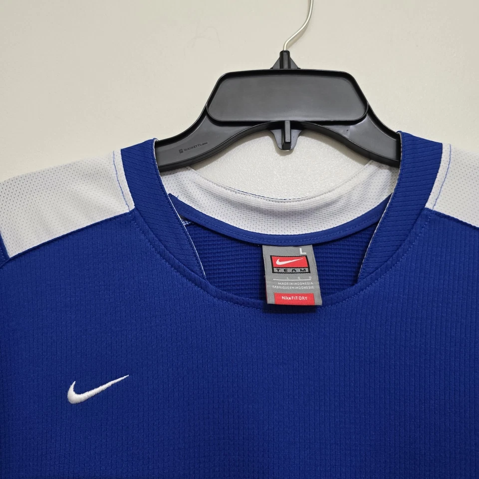 Camiseta deportiva de fútbol de entrenamiento de equipo NIKE malla cuello redondo mangas cortas L azul blanco Foto 4 de 4