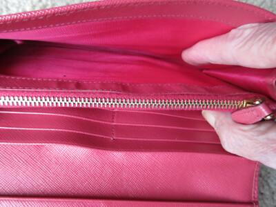 Prada Saffiano Fiocco Pink Peonia Ribbon Bifold Wallet Prada Saffiano Fiocco Pink Peonia Ribbon Bifold Wallet