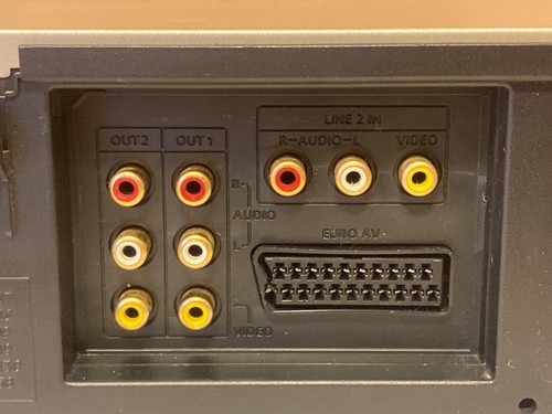 One Owner - SAMSUNG SV-5000W World Wide Video VHS VCR PAL SECAM NTSC converter - Picture 11 of 20