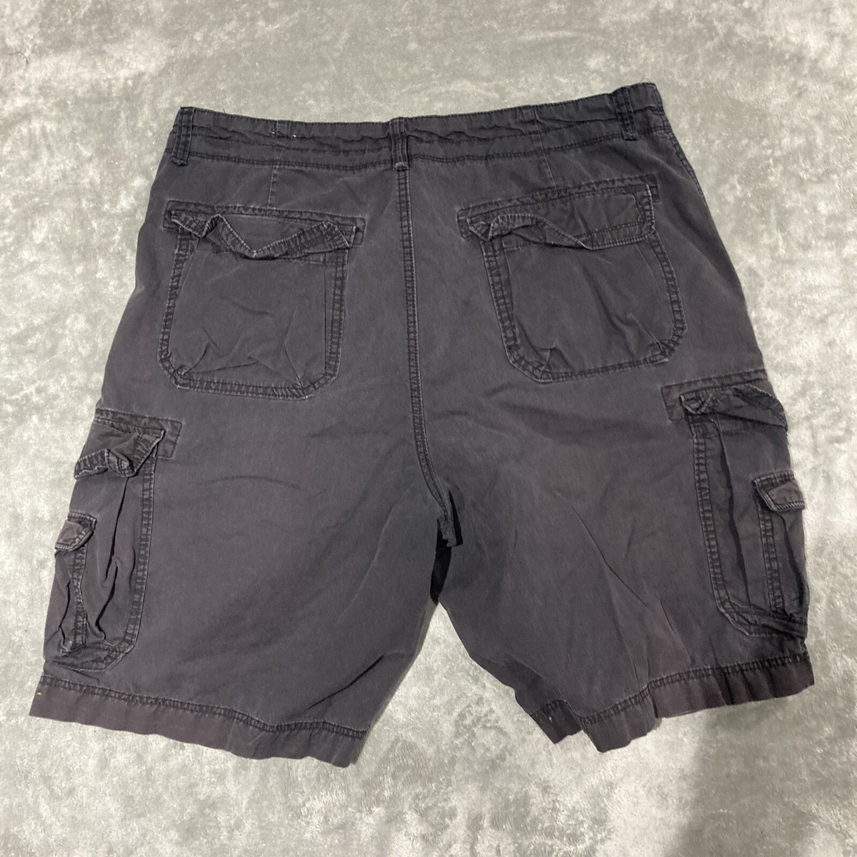 Union Bay Cargo Shorts Men's 40 Gray Inseam 11