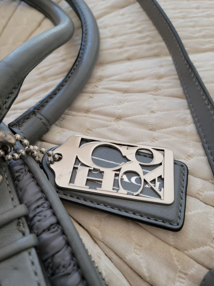 罕见 Anniversary 70th Coach 钱包 Madison 挎包 单肩包 18634 灰色 — 第 4/4 张图片