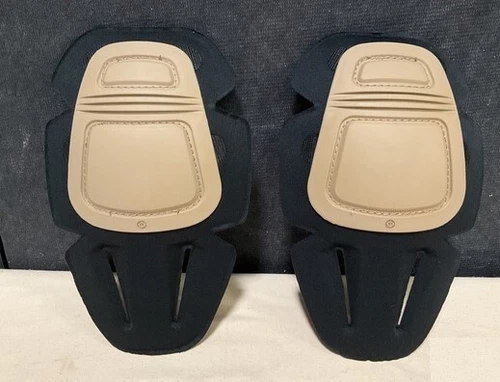 1 pair of Crye Precision Combat Knee Pads Set KHAKI, AirFlex USA Free Shipping - Picture 1 of 9