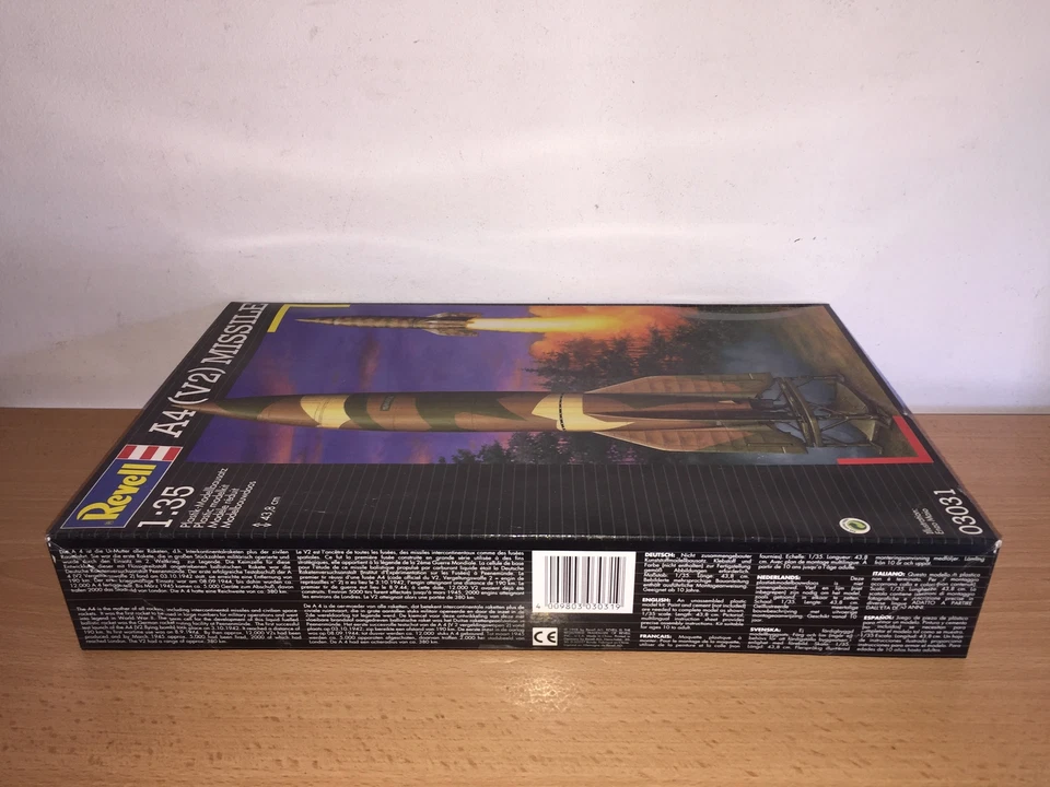 Revell Model Kit di Montaggio 1:35 03031 A4 ( V2 ) MISSILE 3031 MIB, 1998 - Immagine 2 di 4