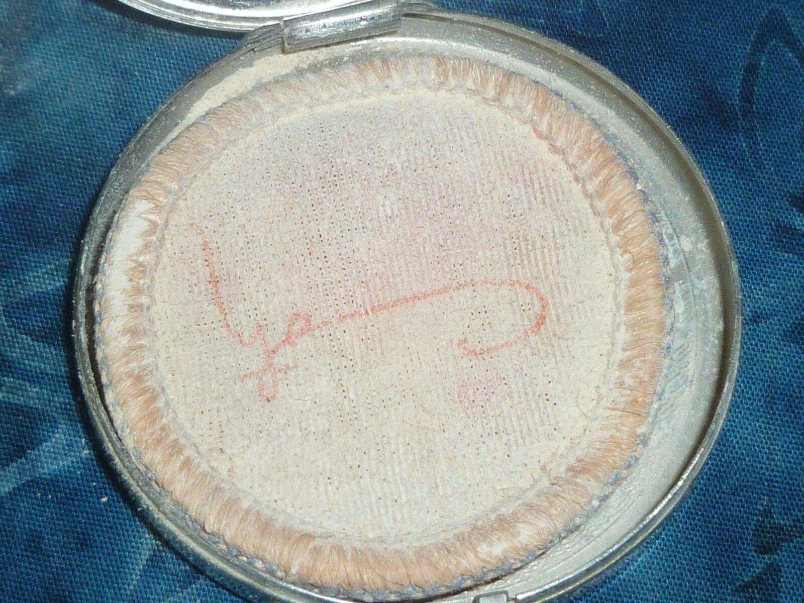 Picture 8 of 9