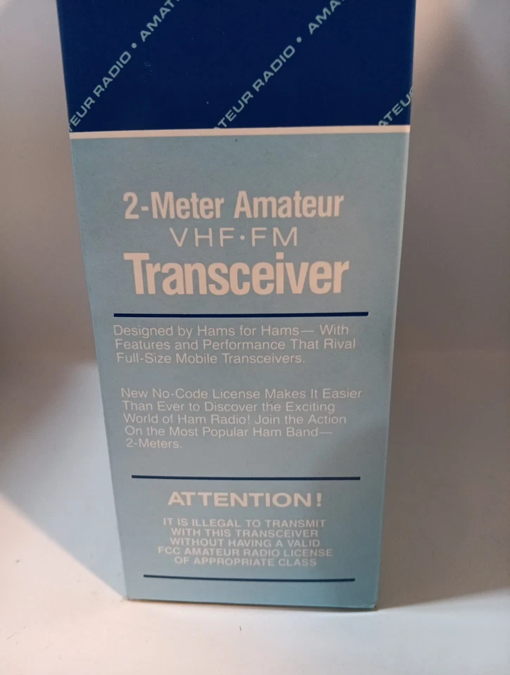 Radio Shack 19-1120 Realistic 2-Meter Amateur VHF FM Transceiver W/Manual & Box! - Image 2 of 4