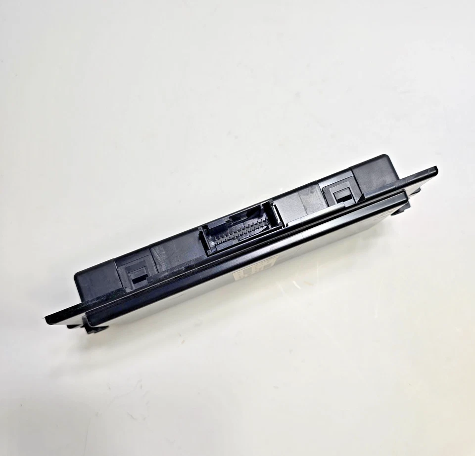 07-10 BMW E90 E92 328i 335i FOOTWELL CONTROL MODULE LEAR 6135 9128185-01 OEM - Image 2 of 4