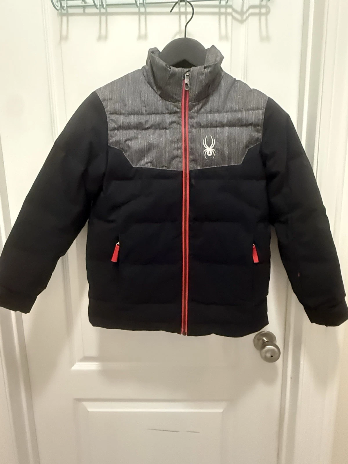 Spyder Youth Boys Snow Jacket And Pants. Size 12y.
