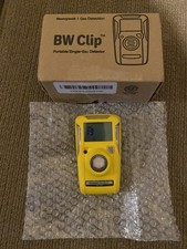 HONEYWELL BWC2-M CLIP PORTABLE GAS DETECTOR - CO * 21 MONTHS REMAINING *
