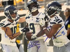 JAXON SMITH-NJIGBA KENNETH WALKER & COOPER KUPP SEATTLE SEAHAWKS SIGNED 8