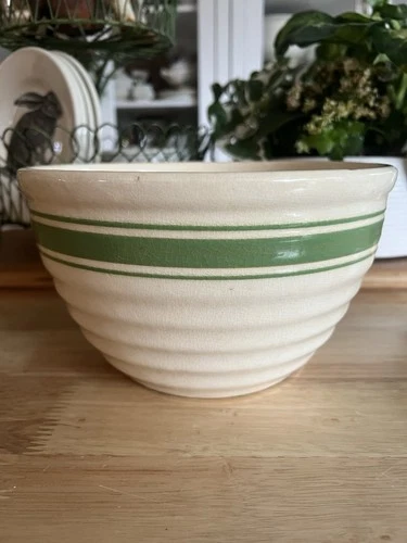 Vintage Hull Beehive Green Stripe Bowl 8.5” X  5”Country Living Cottage Core